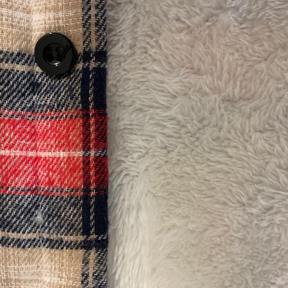 Zaful women’s plaid flannel hoodie full zipper jacket fur lining - Picture 7 of 8